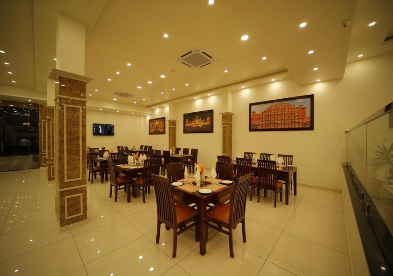 The Amer Valley Hotel Dźajpur Zewnętrze zdjęcie